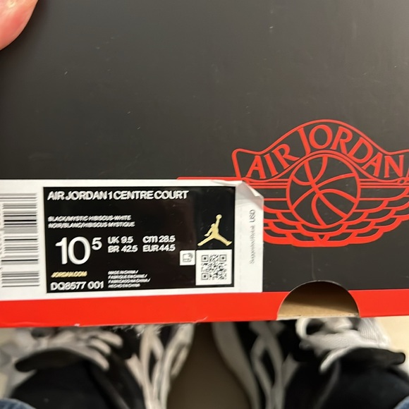 Brand new in box Air Jordan’s 1 Centre Court - Picture 5 of 5